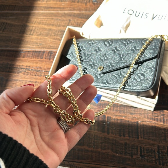 BNIB Louis Vuitton Felice Pouchette - Picture 8 of 8